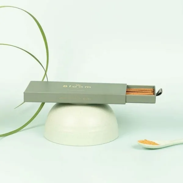coffret_encens_bloom_drag_SKU1309c2d204e4cb21b8cf57ae6a9e3baa_2.webp Coffret Encens Bloom Dragonfly-Sélectionné par Fleux New