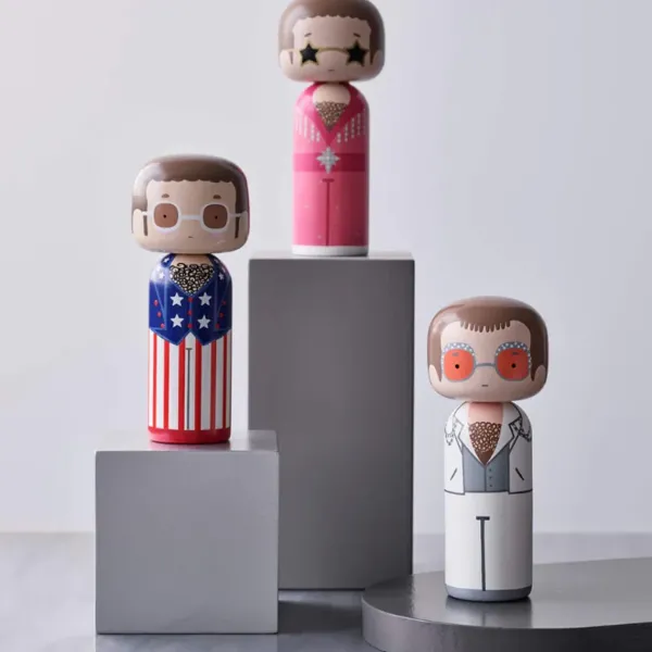 figurine_en_bois_kokeshi__SKU7866a43d8a027d659dfefda535455c22_3.webp Figurine En Bois Kokeshi Sketch.Inc Elton Blanc - 14.5 Cm-Lucie Kaas Discount