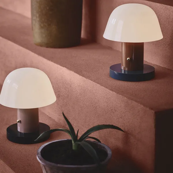 lampe_a_poser_jh_setago___SKU0b64b585ffc23415a90cbe5778590dc8_1.webp Lampe A Poser Jh27 Setago - Twilight & Sand-And Tradition New