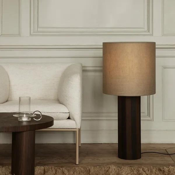 pied_de_lampadaire_post_c_SKU996ee43e8cb37fadbb5cb5ad7c91e410_2.webp Pied De Lampadaire Post Chene - O 18 X H 70 Cm - Lines-Ferm Living Clearance