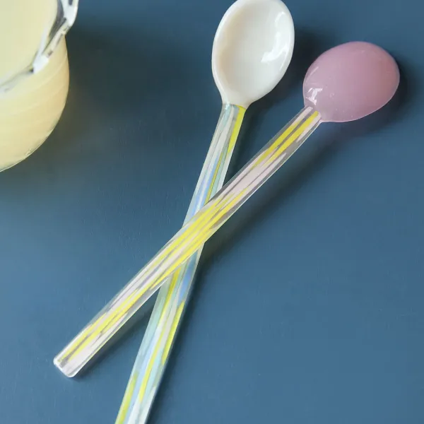 set_de__cuilleres_en_verr_SKU6a54542dfcadd07b5a0cf7830cfab41c_1.webp Set De 2 Cuilleres En Verre - Rose/Blanc-Hay Hot