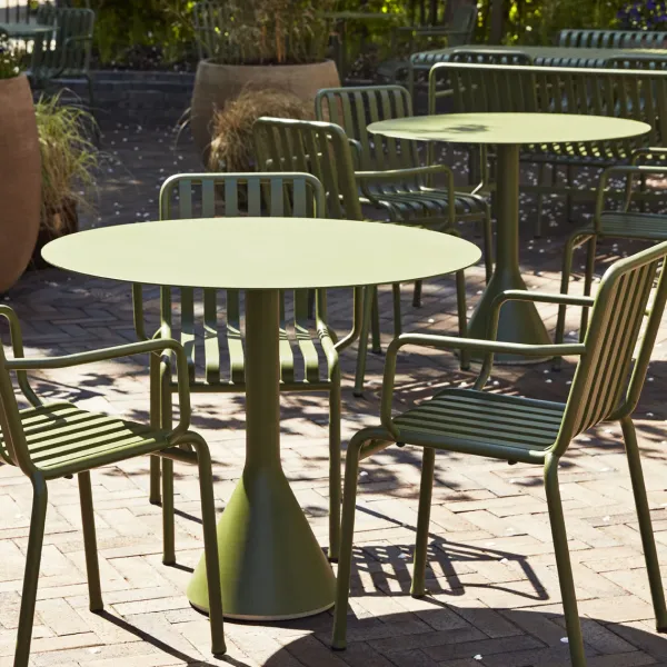table_cone_palissade__o___SKU09e8db831a8bf39e6c890da60755890b_2.webp Table Cone Palissade - O 90 X H 74 Cm - Olive-Hay New