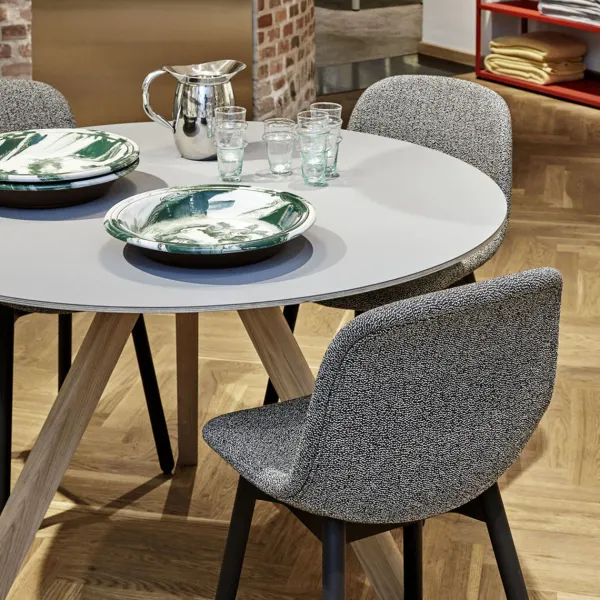 table_cph_ronde_chene__li_SKUc6cbc130a75c8f421a8bbcf20f6e1a56_0.webp Table Cph20 Ronde Chene & Linoleum - Creme-Hay Discount