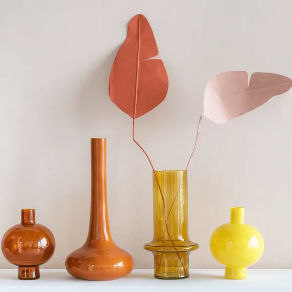 vase_en_verre_recycle_ron_SKUe8be4ed652fcc3104f05e55ad7694c2f_3.webp Vase En Verre Recycle Rond-Sélectionné par Fleux Online
