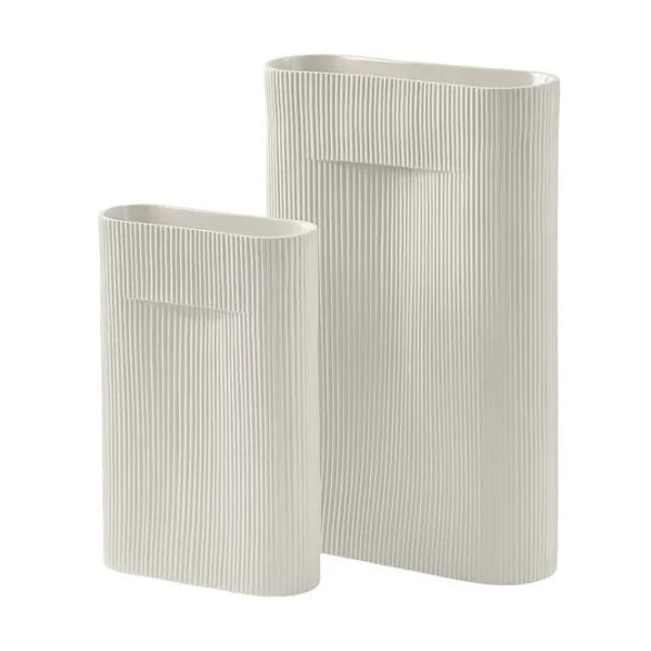 vase_ridge_en_terre_cuite_SKU2f58a89465afd17b9f3291112fe23dc9_5.webp Vase Ridge En Terre Cuite - H 48,5 Cm-Muuto Clearance