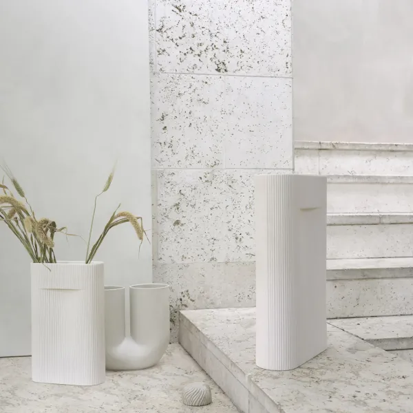 vase_ridge_en_terre_cuite_SKU2f58a89465afd17b9f3291112fe23dc9_6.webp Vase Ridge En Terre Cuite - H 48,5 Cm-Muuto Clearance